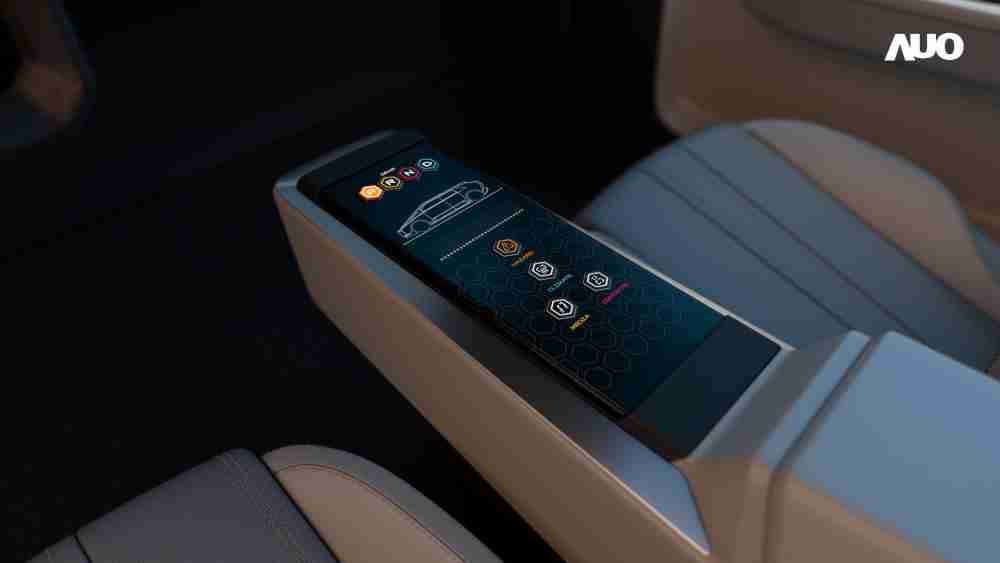 918.COM以人性化设计打造多变形态中控显示(Morphing Center Control)，，，不使用时仅平面显示信息，，，进行操作时，，显示器则会动态隆起，，，，转变成3D实体按钮，，，，并有触觉回馈，，，，展示人机互动新体验